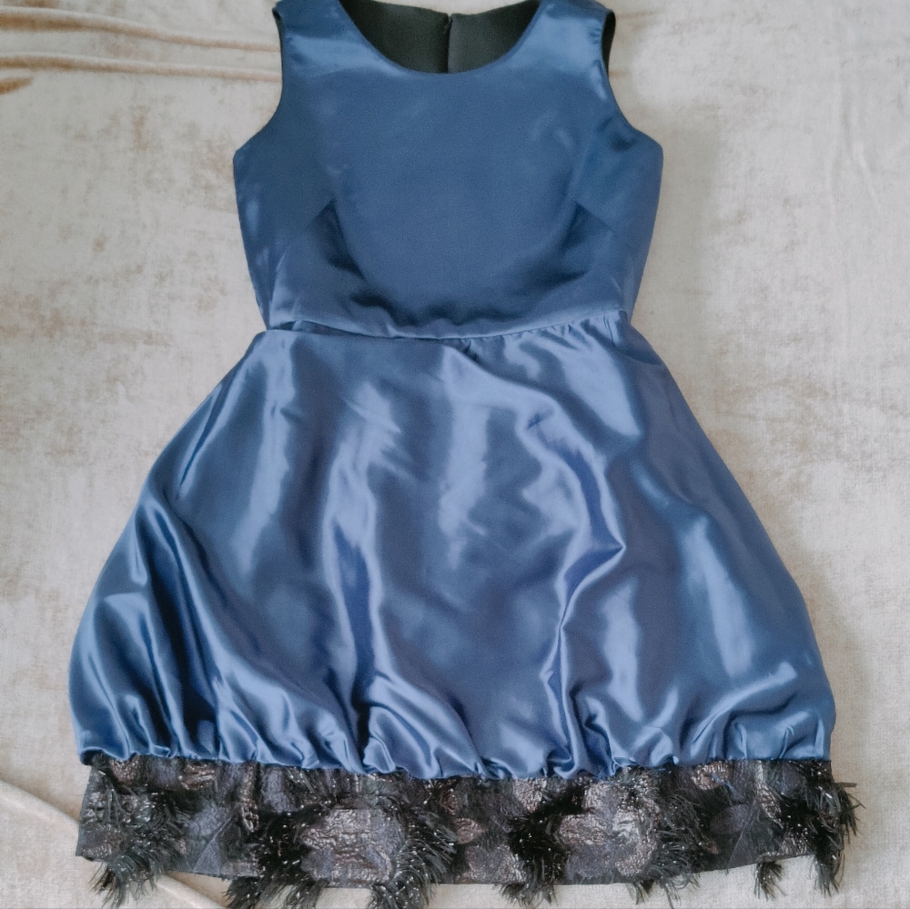 𝅺Kimora Lee Simmons Dress 2019 Runway Look - Picture 8 of 16